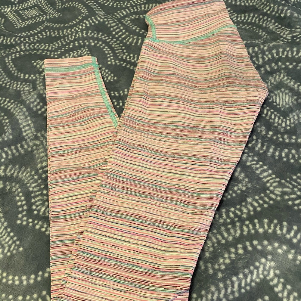 *sold*Lululemon Wunder Under Leggings
